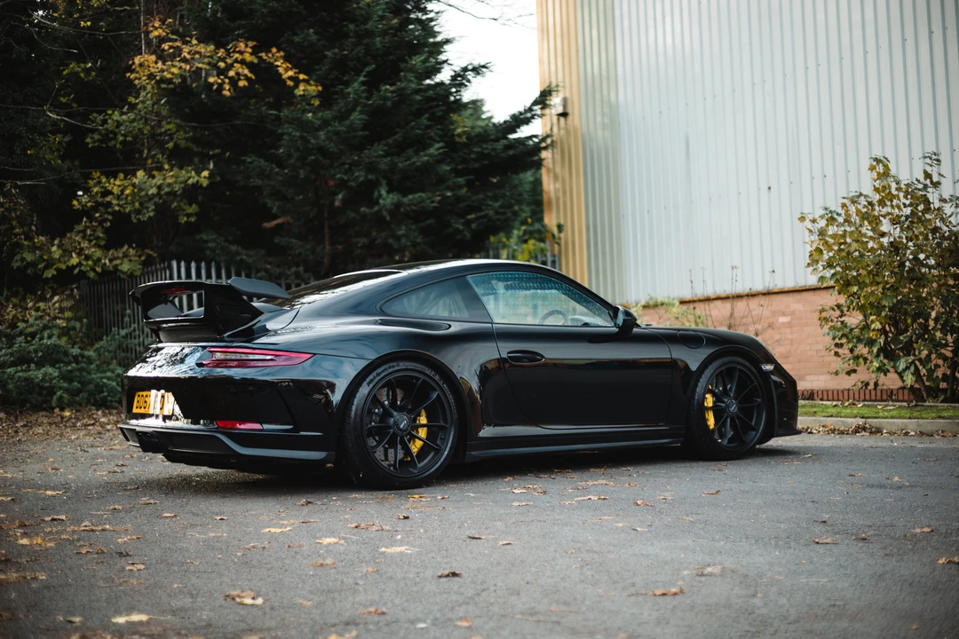 2017 Porsche 991 GT3 - Image 28 of 31