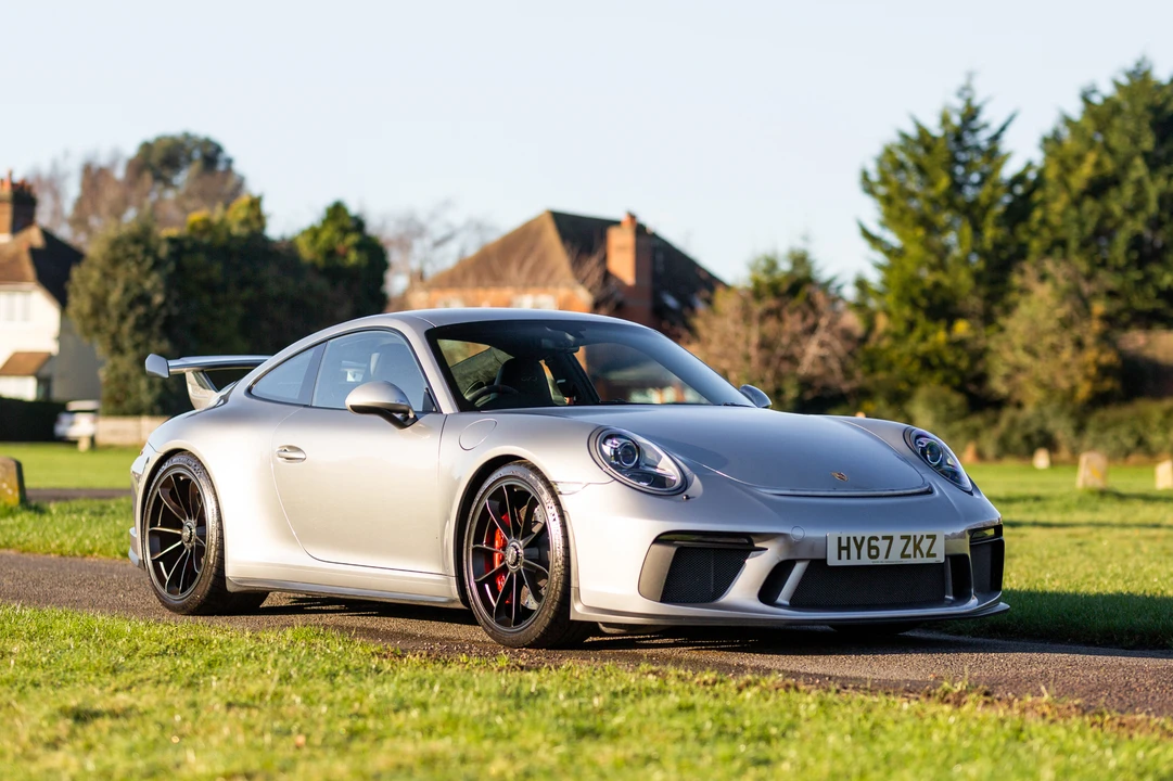 2017 Porsche 991 GT3 - Image 2 of 31