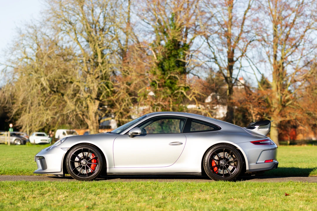 2017 Porsche 991 GT3 - Image 9 of 31