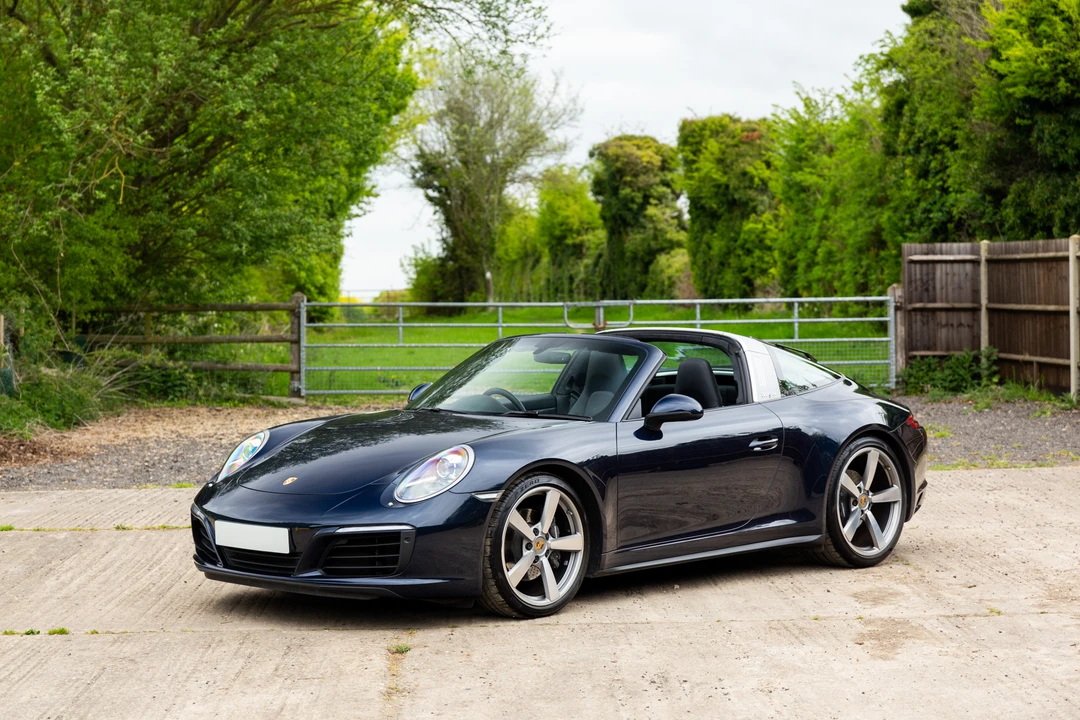 2017 Porsche 991 Targa 4 & 4S - Image 17 of 31