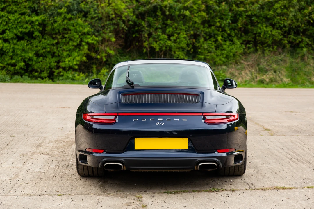 2017 Porsche 991 Targa 4 & 4S - Image 7 of 31