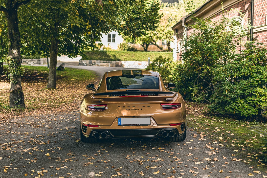 2017 Porsche 991 Turbo S - Image 6 of 31