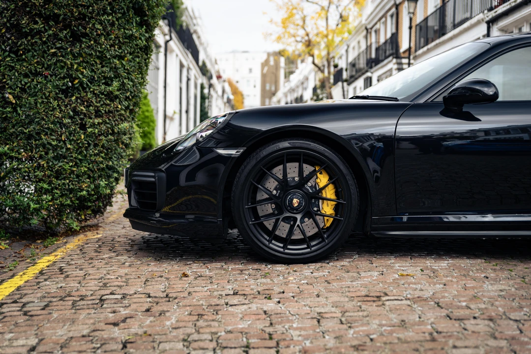 2017 Porsche 991 Turbo S - Image 18 of 31