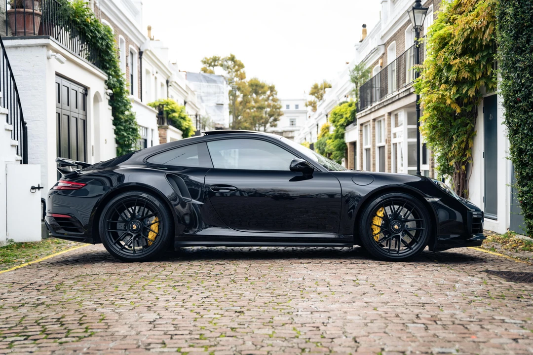 2017 Porsche 991 Turbo S - Image 27 of 31