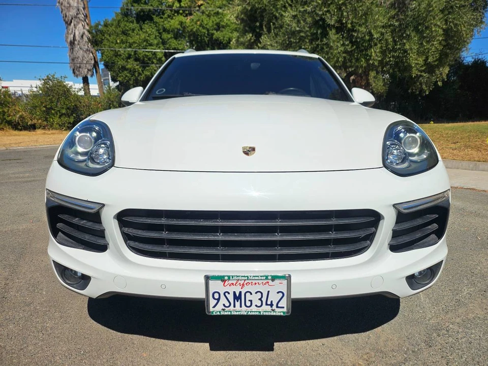2017 Porsche 958 Cayenne - Image 5 of 12