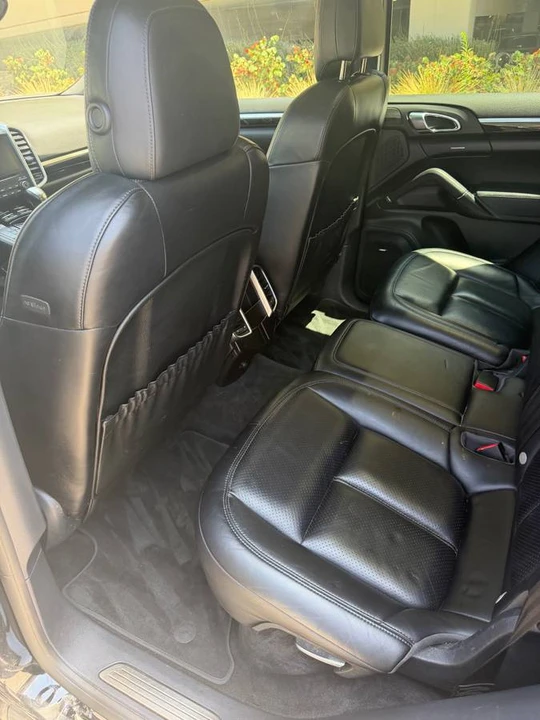 2017 Porsche 958 Cayenne - Image 7 of 8