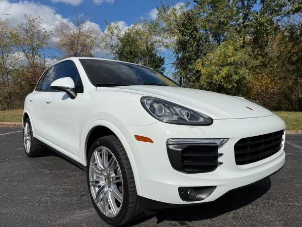 2017 Porsche 958 Cayenne - Image 4 of 21