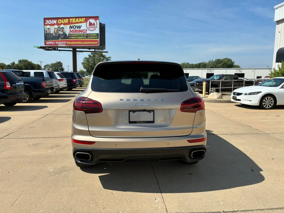 2017 Porsche 958 Cayenne - Image 6 of 31