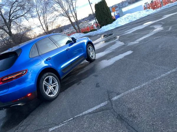 2017 Porsche Macan - Image 5 of 17