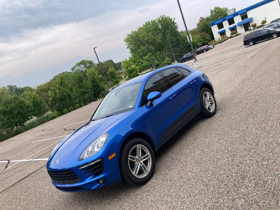 2017 Porsche Macan - Image 8 of 19