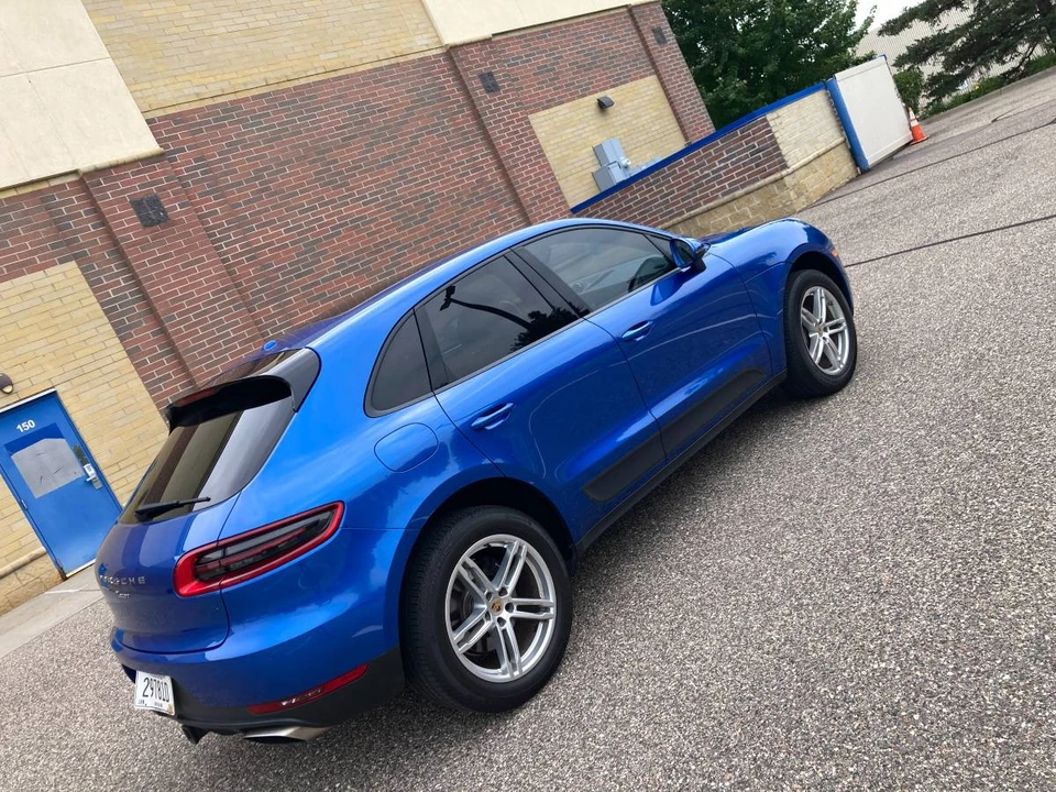 2017 Porsche Macan - Image 3 of 19