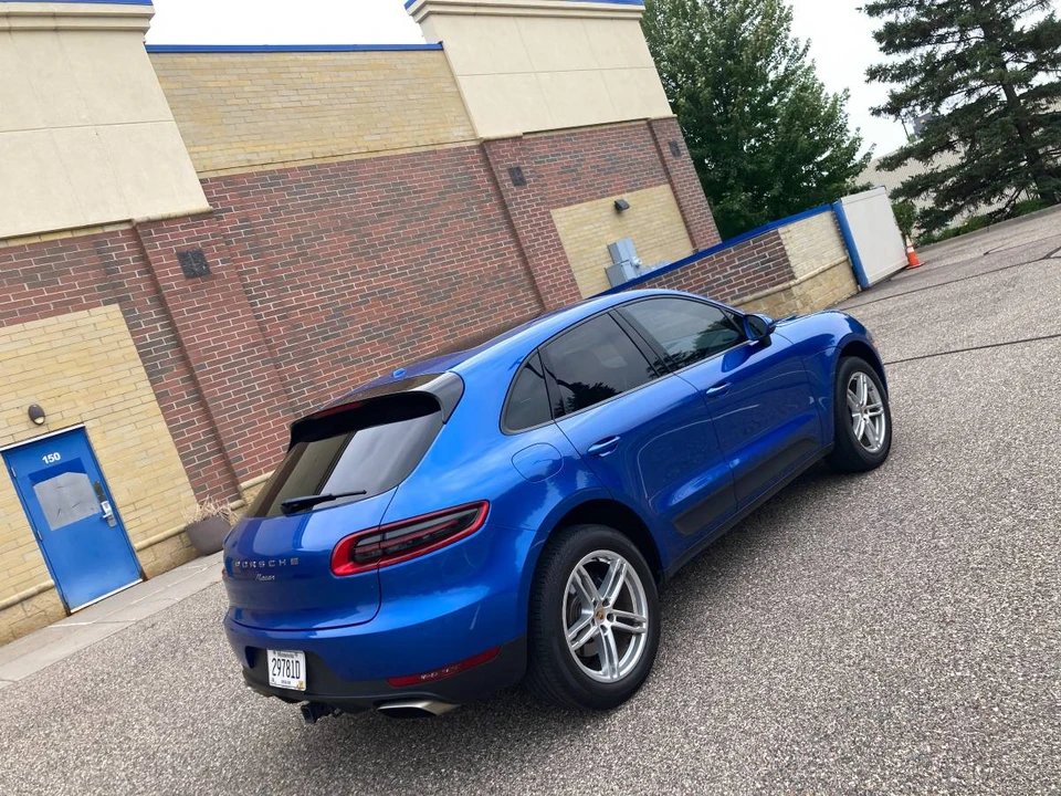 2017 Porsche Macan - Image 5 of 19