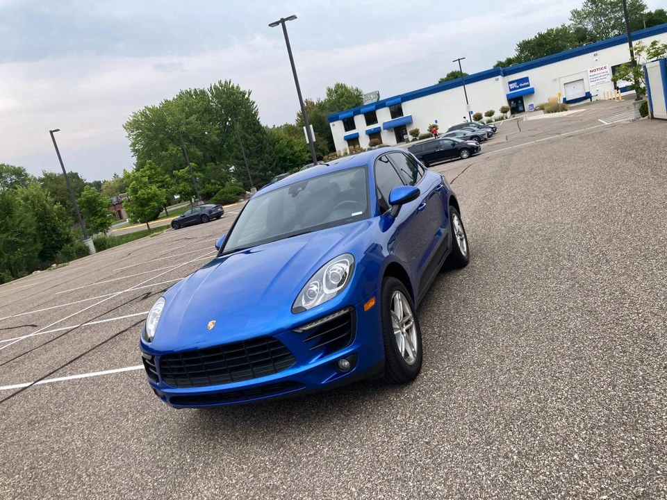 2017 Porsche Macan - Image 4 of 19