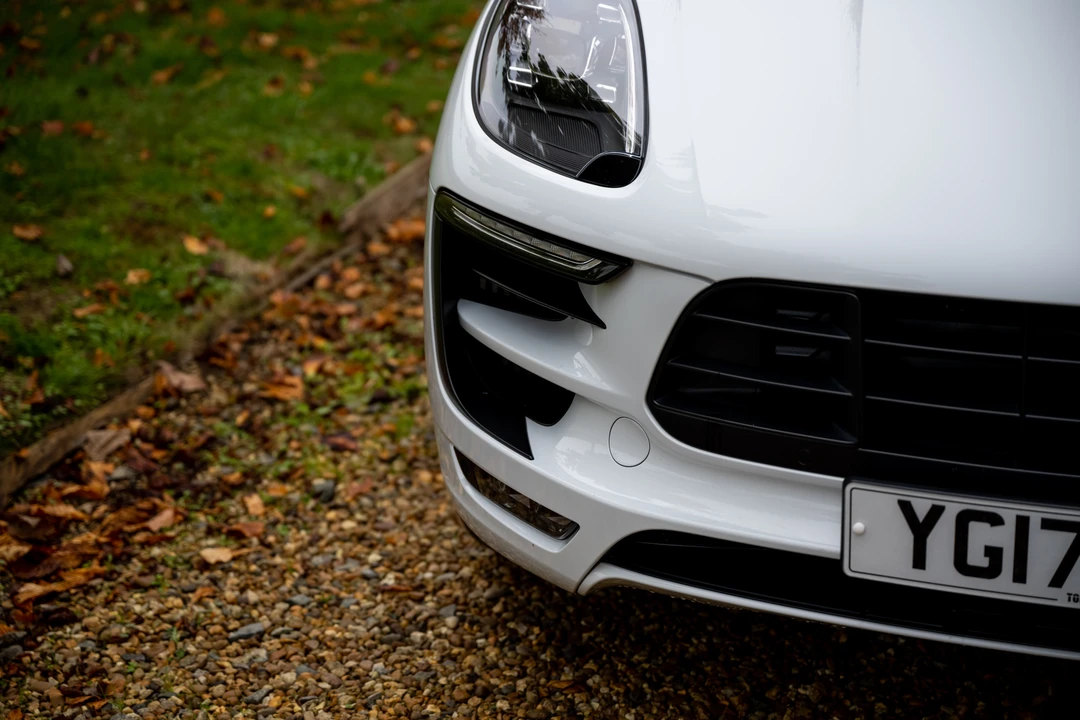 2017 Porsche Macan GTS - Image 23 of 31
