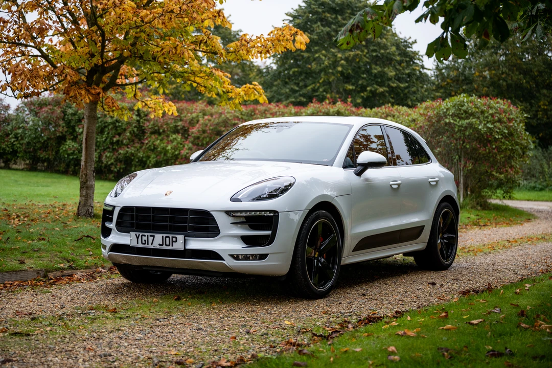 2017 Porsche Macan GTS - Image 4 of 31