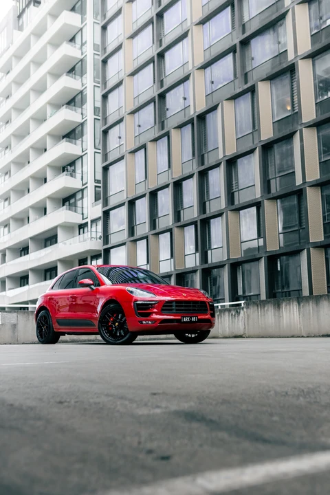 2021 Porsche Macan GTS - Image 24 of 31
