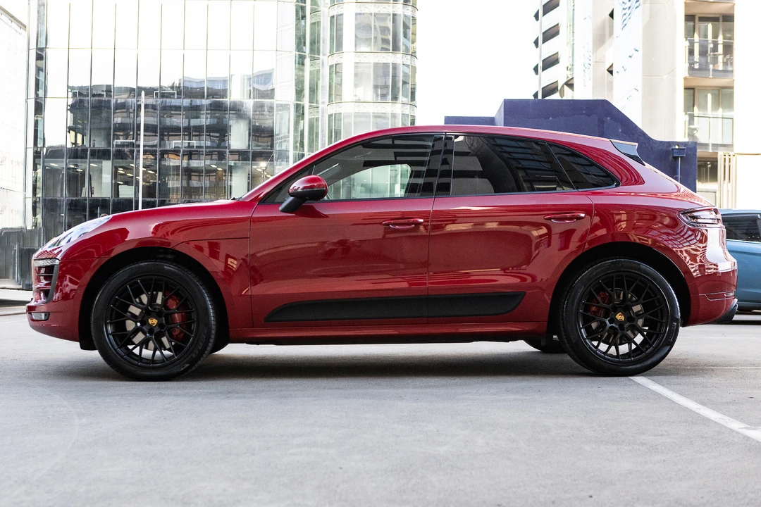 2021 Porsche Macan GTS - Image 9 of 31