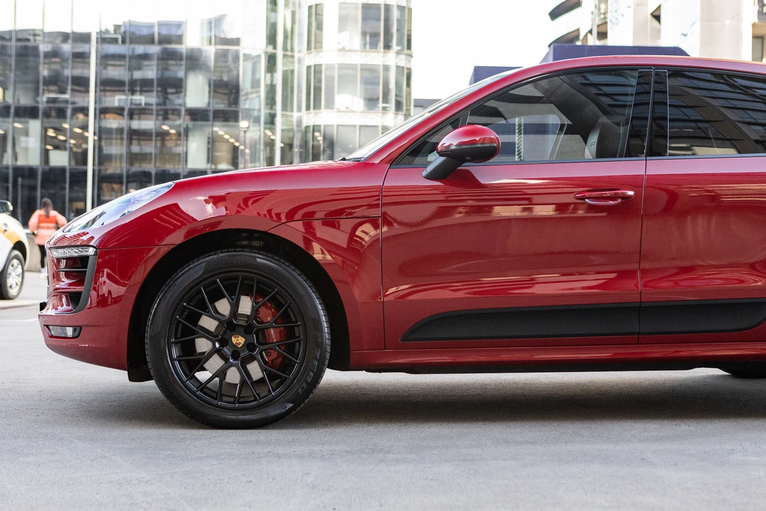 2021 Porsche Macan GTS - Image 21 of 31