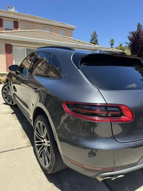 2017 Porsche Macan - Image 10 of 10