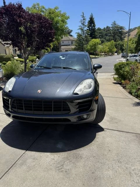 2017 Porsche Macan - Image 8 of 10