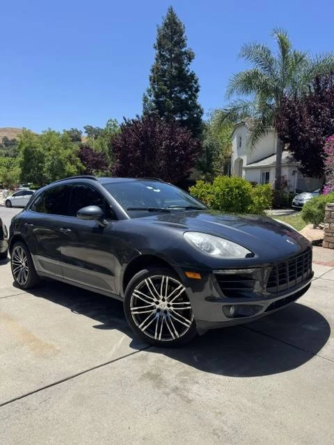 2017 Porsche Macan - Image 6 of 10