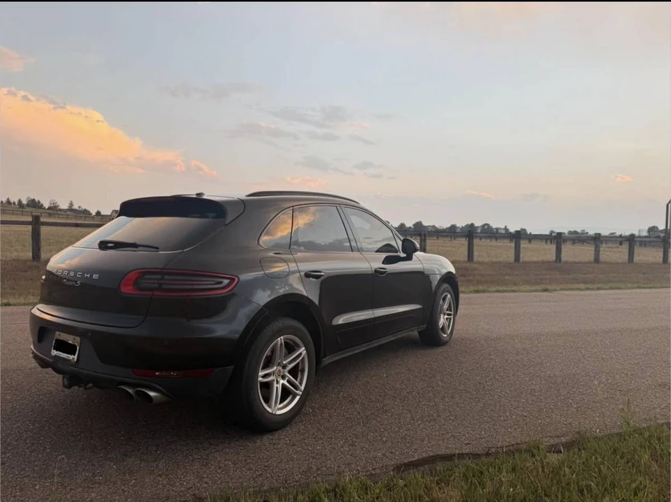 2017 Porsche Macan S - Image 3 of 9