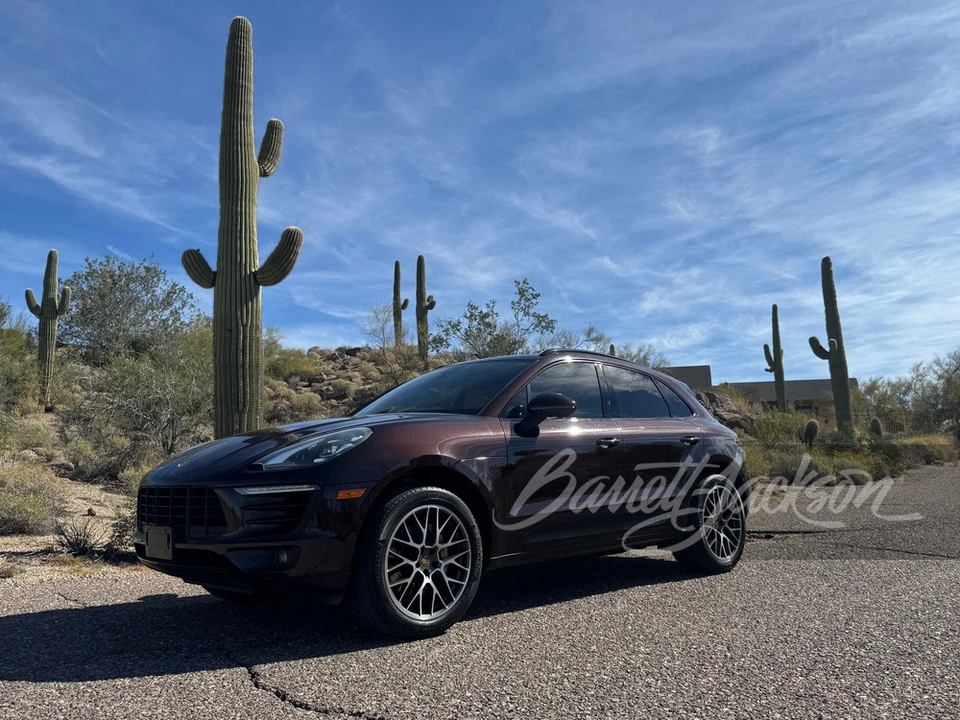 2017 Porsche Macan S - Image 10 of 17
