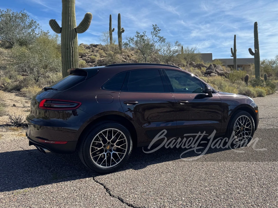 2017 Porsche Macan S - Image 11 of 17