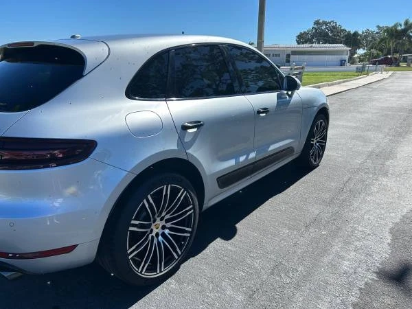 2017 Porsche Macan Turbo - Image 4 of 14