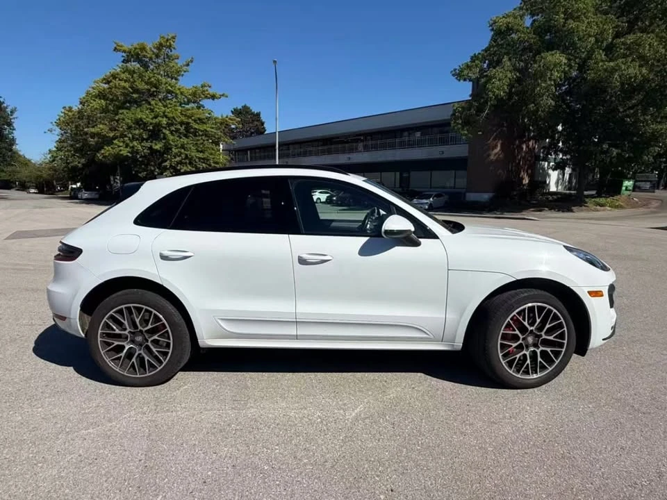 2017 Porsche Macan Turbo - Image 6 of 11