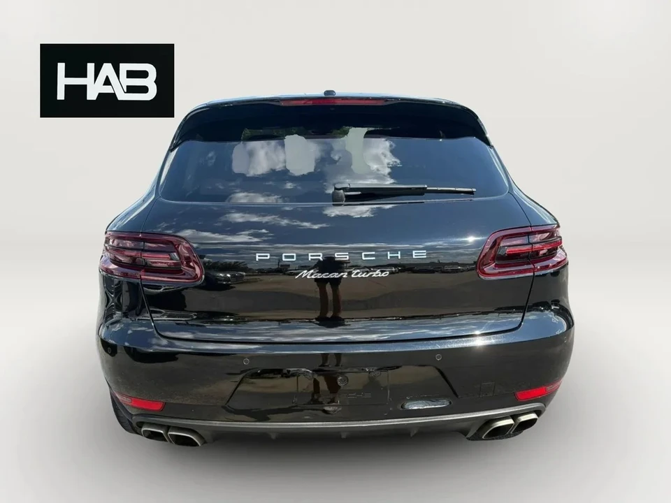2017 Porsche Macan - Image 6 of 31