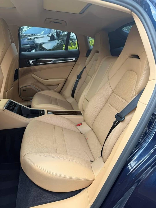 2017 Porsche 971 Panamera - Image 14 of 24