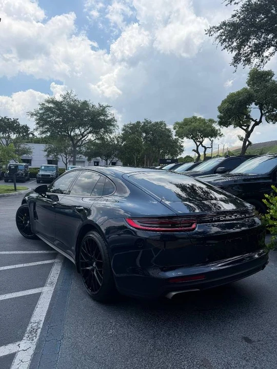 2017 Porsche 971 Panamera - Image 5 of 24