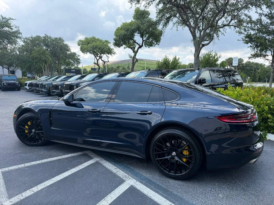 2017 Porsche 971 Panamera - Image 6 of 24