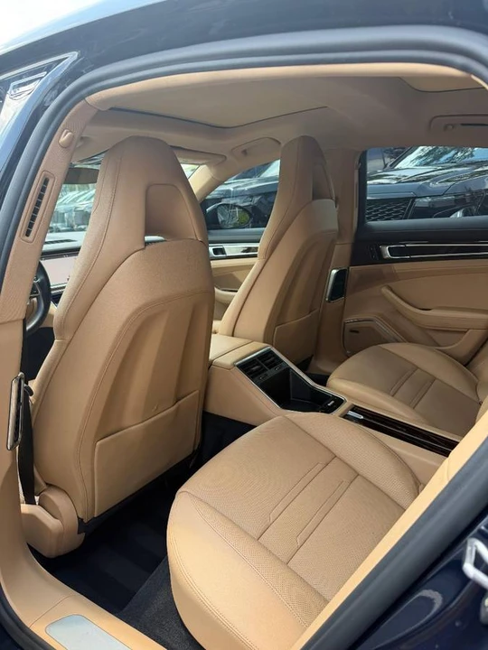 2017 Porsche 971 Panamera - Image 15 of 24