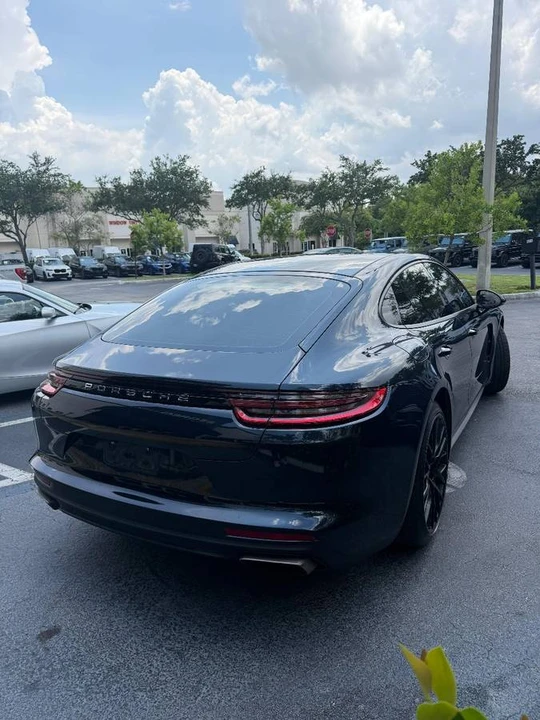 2017 Porsche 971 Panamera - Image 3 of 24