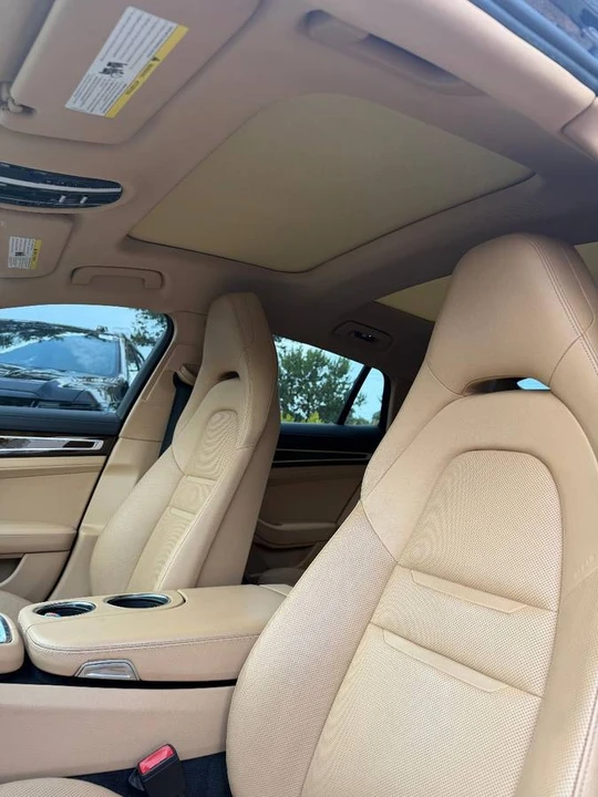 2017 Porsche 971 Panamera - Image 12 of 24