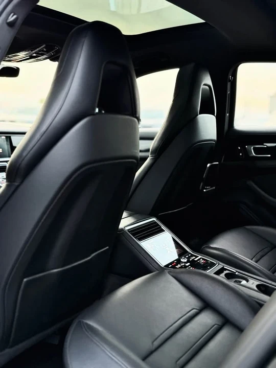 2017 Porsche 970 Panamera 4S - Image 9 of 14