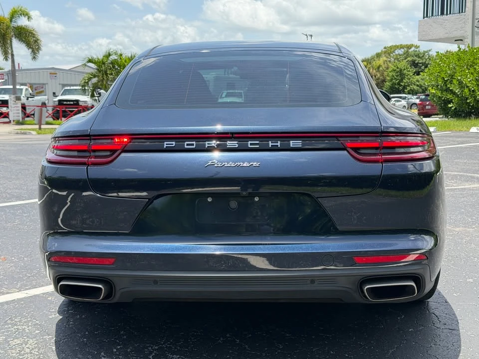 2017 Porsche 971 Panamera - Image 9 of 20