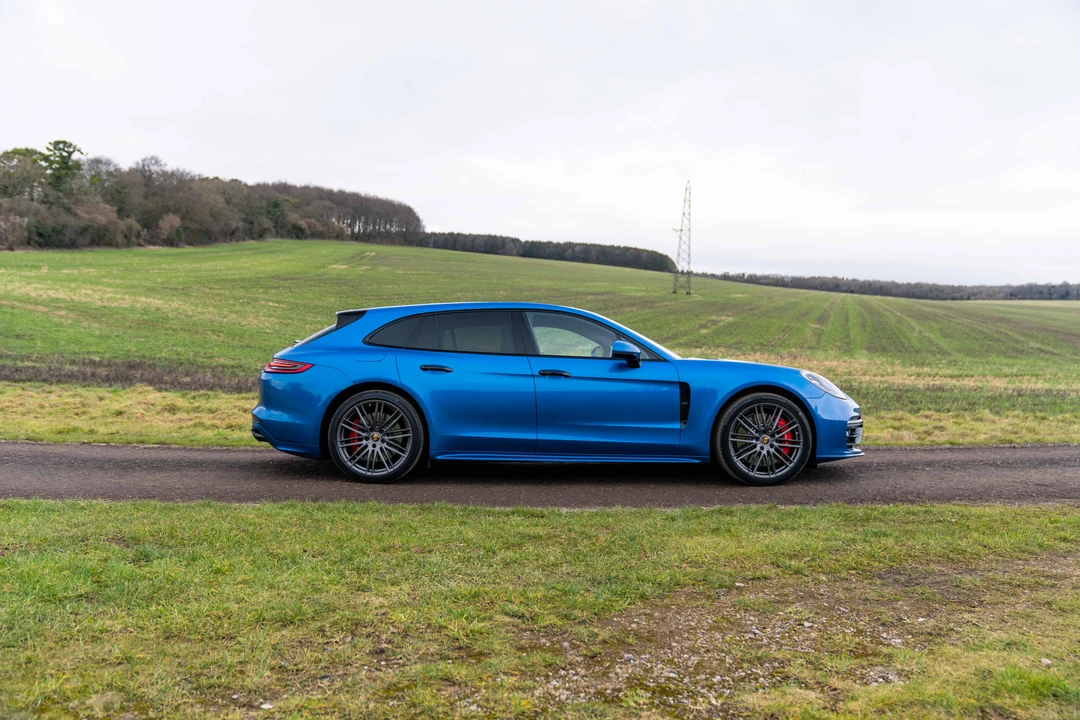 2017 Porsche 971 Panamera Turbo - Image 9 of 31