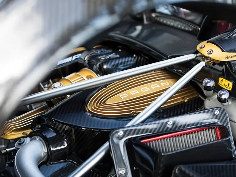 2017 Pagani Huayra - Image 31 of 31