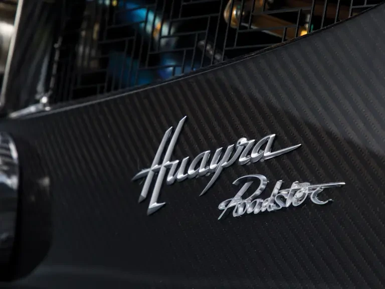 2017 Pagani Huayra - Image 9 of 31