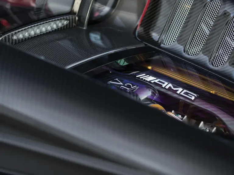 2017 Pagani Huayra - Image 21 of 31