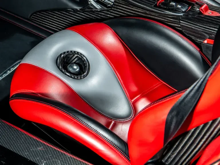 2017 Pagani Huayra - Image 28 of 31