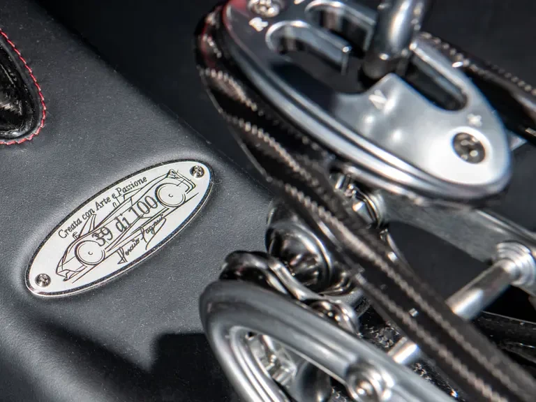 2017 Pagani Huayra - Image 25 of 31