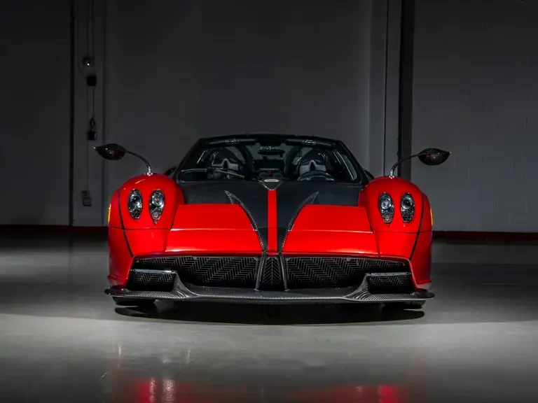 2017 Pagani Huayra - Image 8 of 31