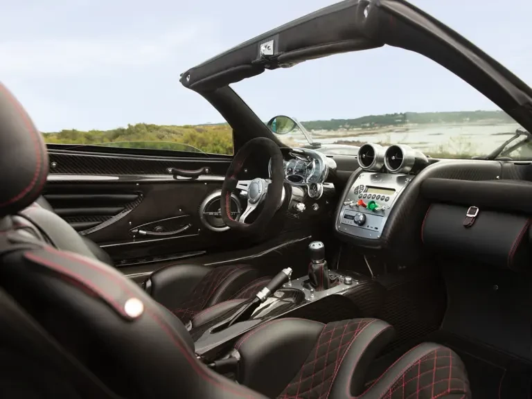 2017 Pagani Zonda - Image 5 of 31