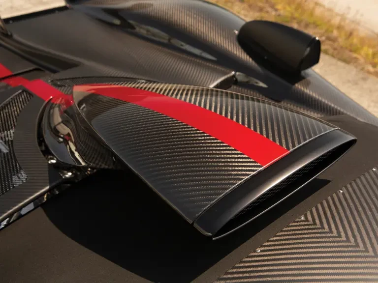 2017 Pagani Zonda - Image 26 of 31
