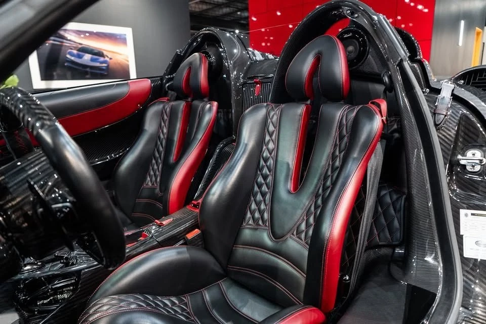 2017 Pagani Huayra - Image 7 of 20