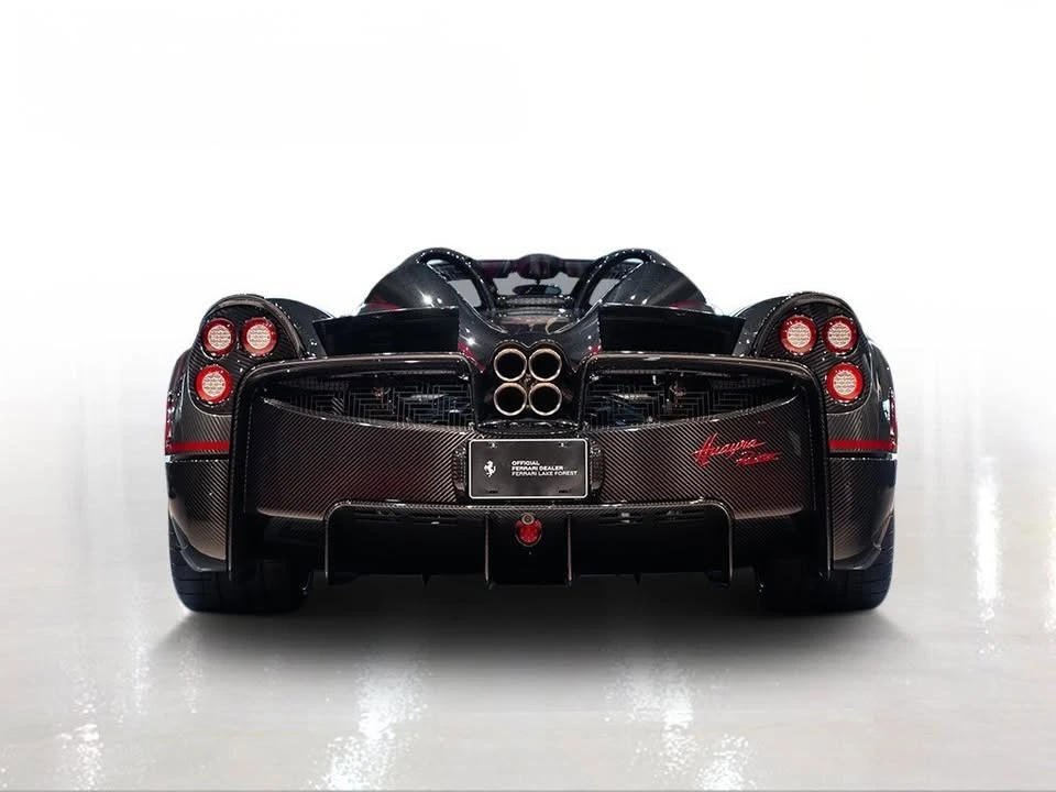 2017 Pagani Huayra - Image 5 of 20